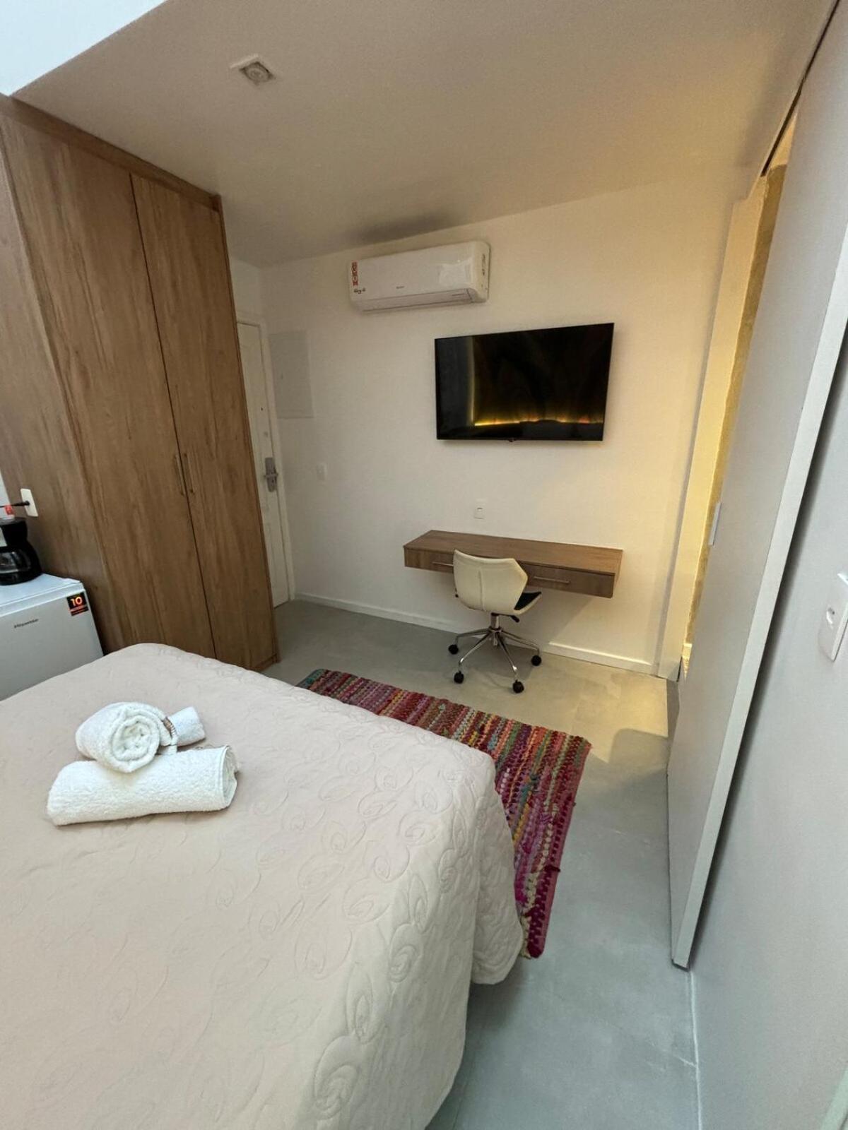 Charming Just 2 Blocks From Copacbana Apartamento
